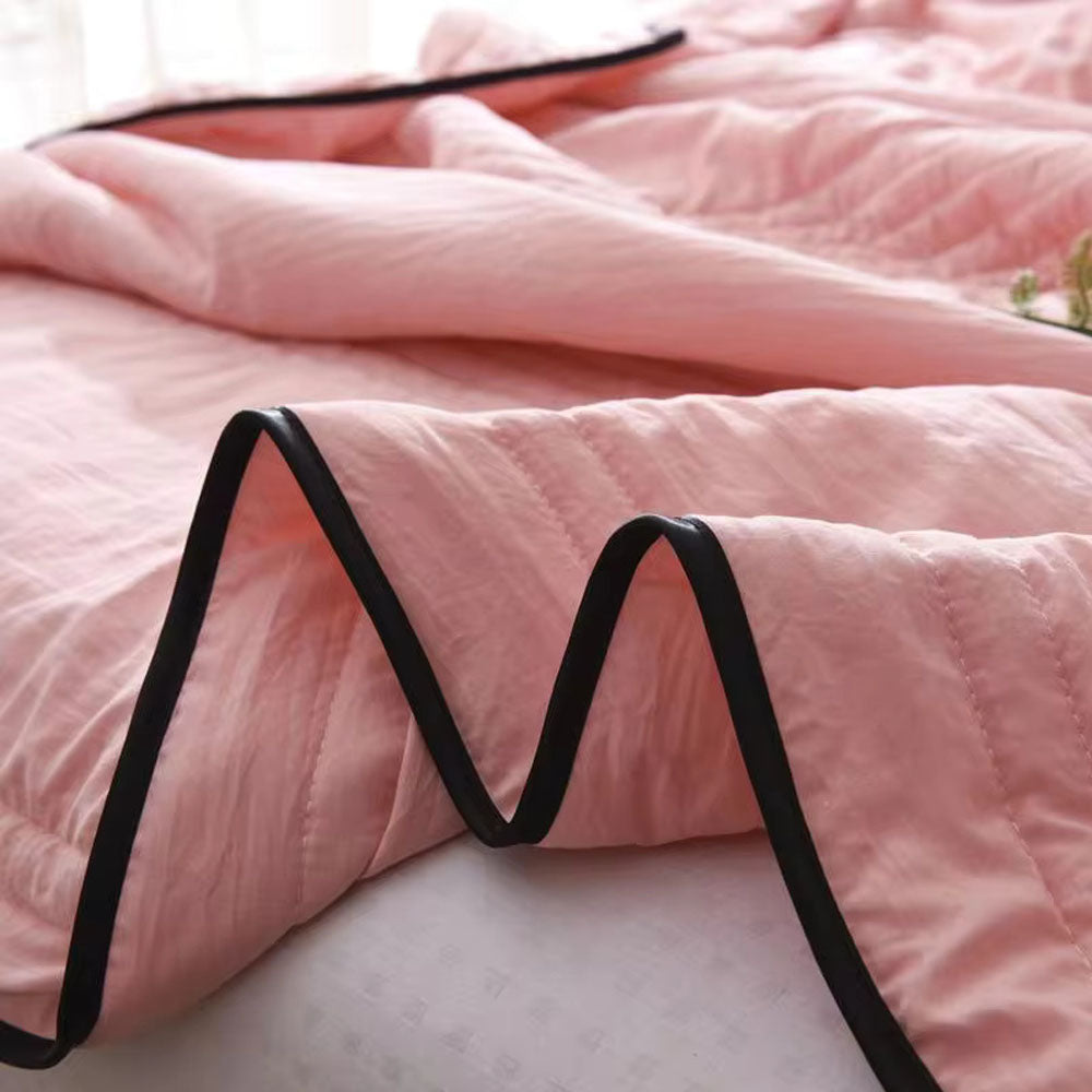 Cooling Blanket Lightweight Summer Quilt