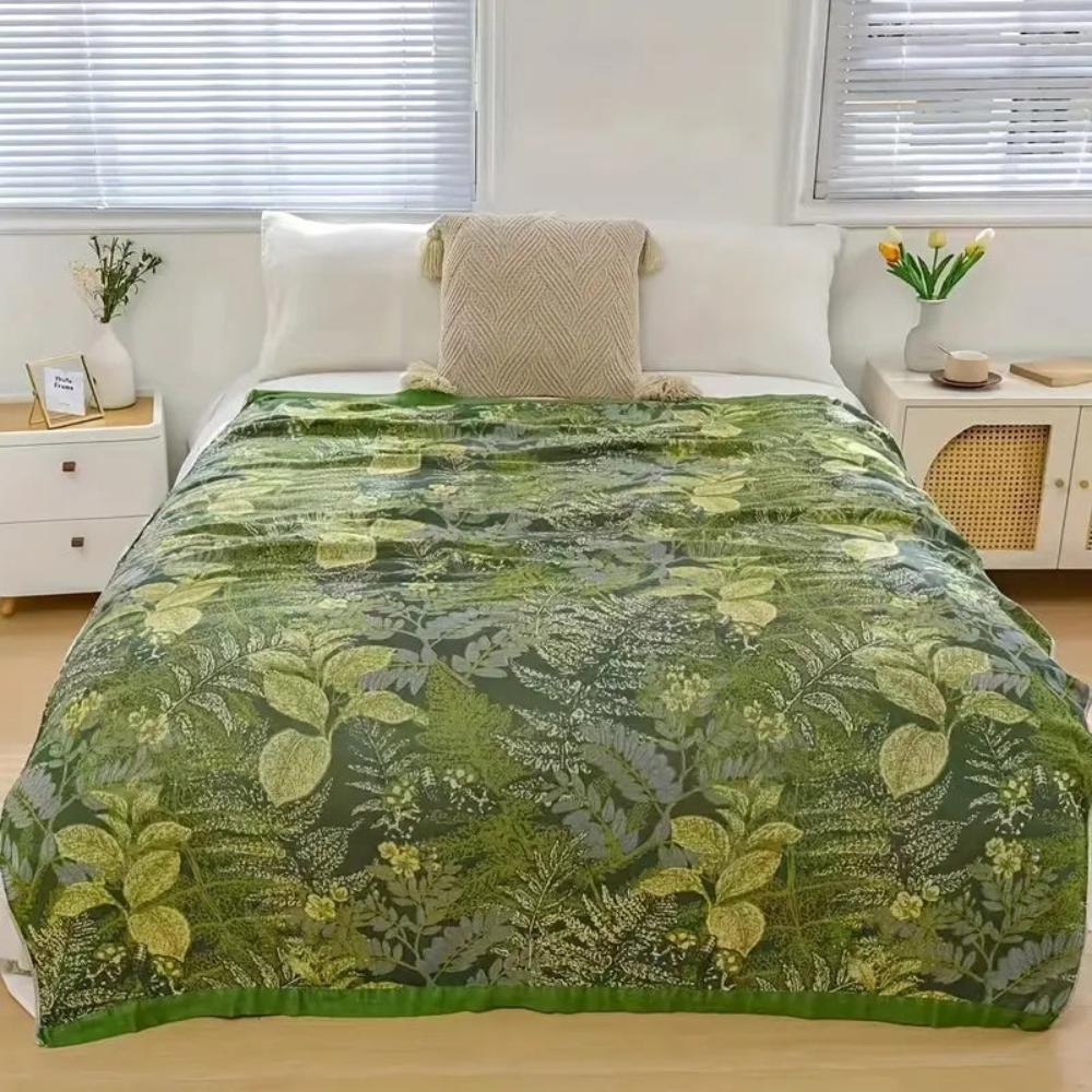 Bamboo Fiber Cooling Quilt Leaf Pattern Blanket