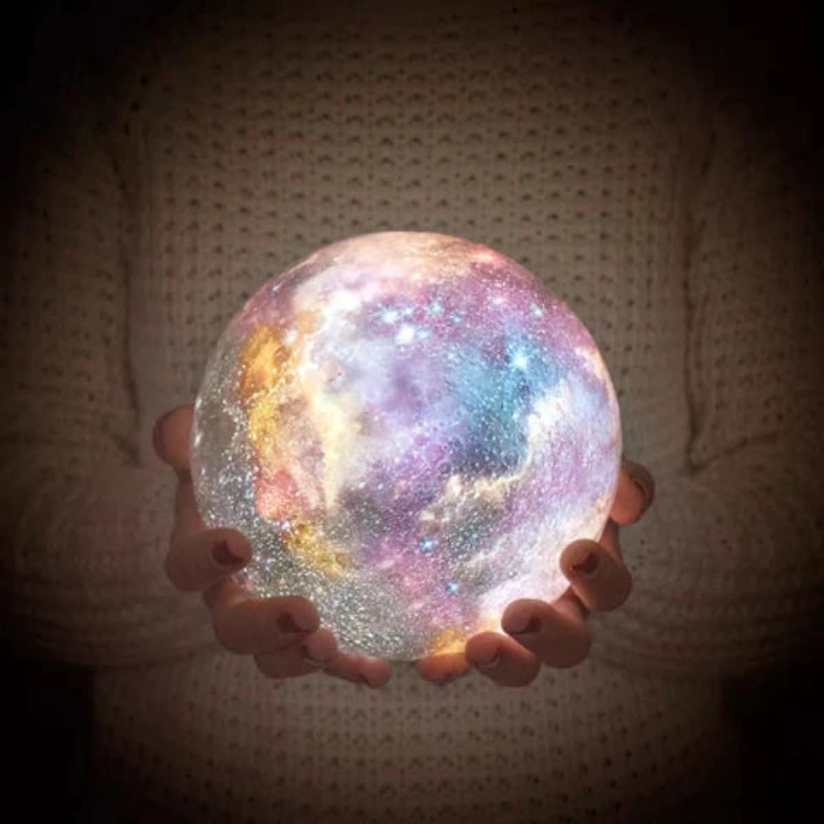 ORBITGLOW - Gentle, controllable moonlight in vibrant colors product image