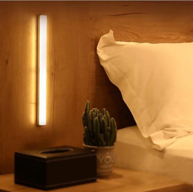LUMISENSE BAR - Wireless LED Light Fixture with Motion Sensor & USB/AAA Power Supply product image