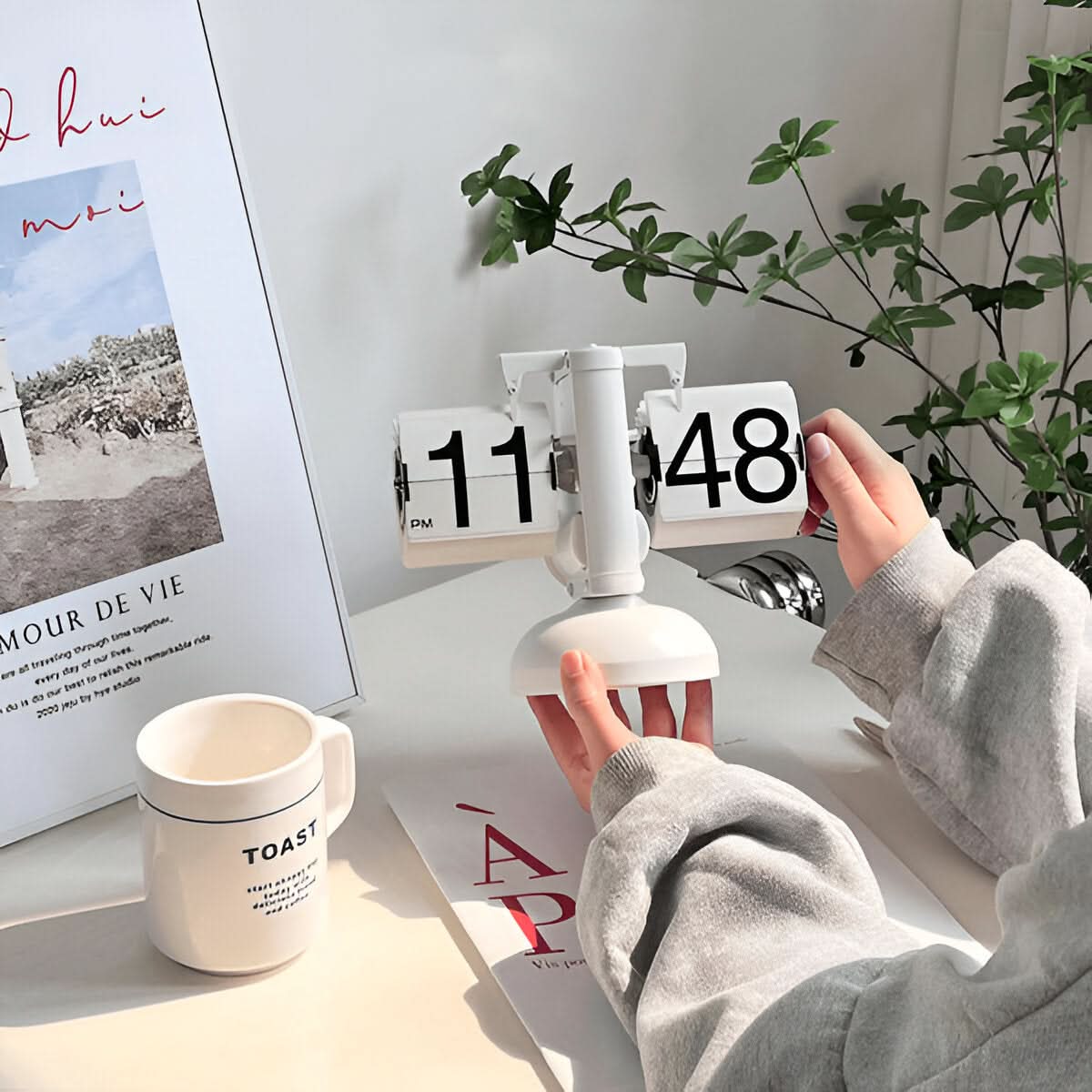 Retro Flip Desk Clock