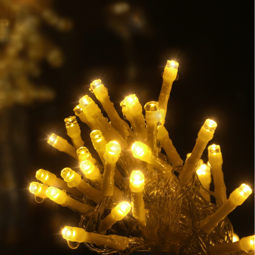 ILLUMERA - LED Garden Curtain 4 x 0.6 m with Weatherproof Elegance product image