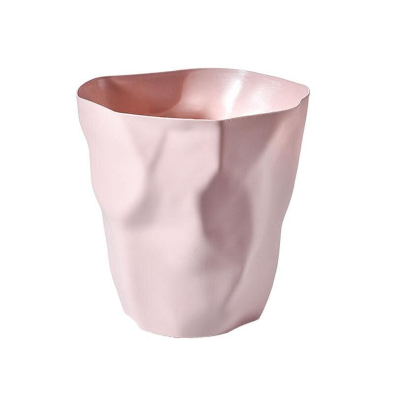 FORMHAUS – Stylish minimalist trash can with unique irregular shape