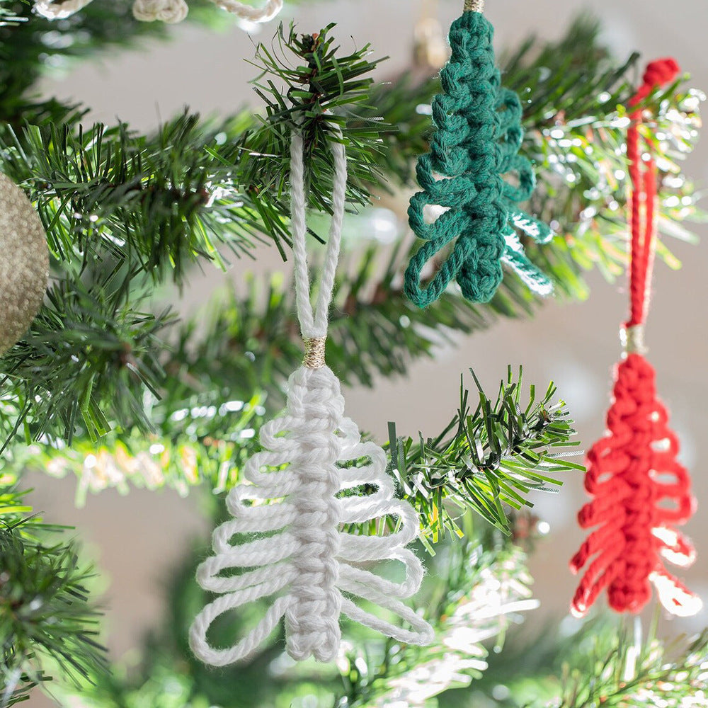 Macrame Christmas Tree Ornament Handmade in Green, White, Ivory or Red | Boho Xmas Decorations | Festive Gift Idea