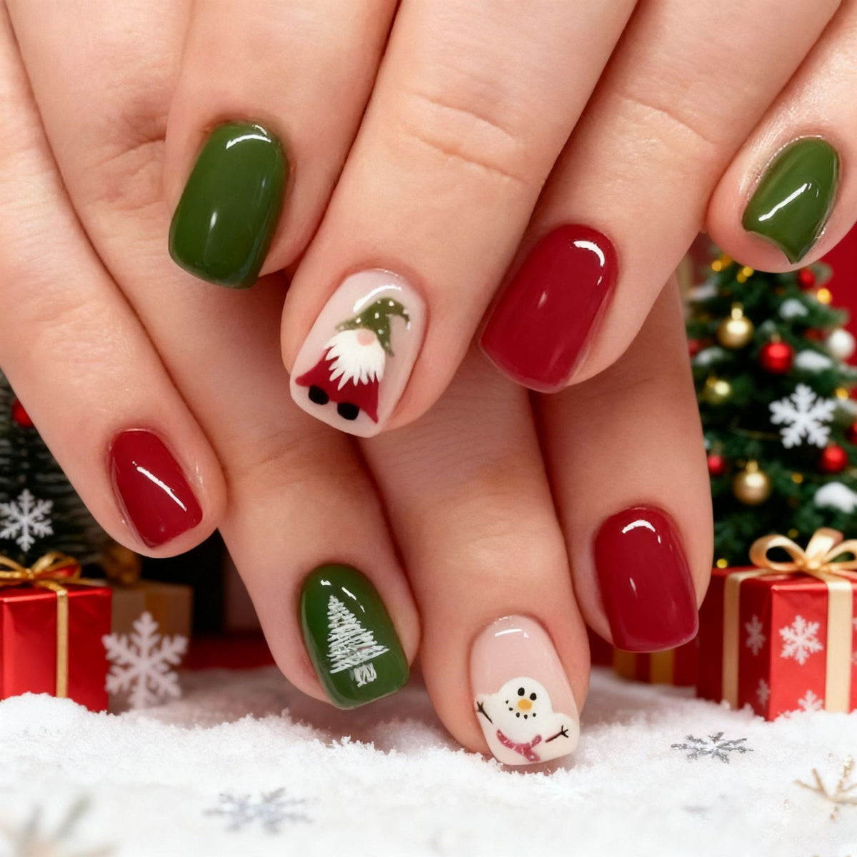 Green Christmas Nails with Tree and Snowman Art | Short Round Festive Set | Gift Boxed with Application Guide
