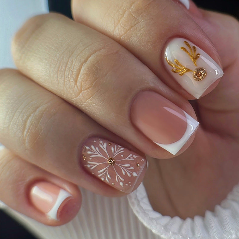 Christmas Fake Nails in Blue with Festive Motifs | Press On Nail Set in Several Designs | Xmas Manicure for Holiday Dinners