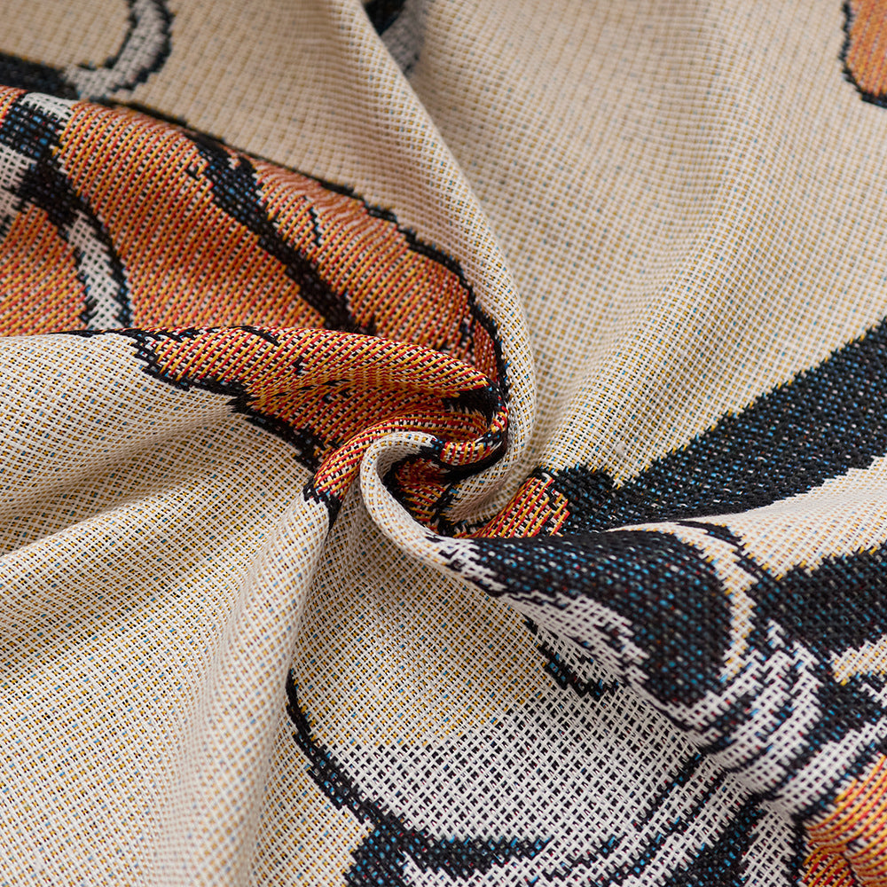 Christmas Throw Blanket with Tree and Pine Cone Motifs | Soft Plush Fabric for Cosy Winter Evenings | Six Designs