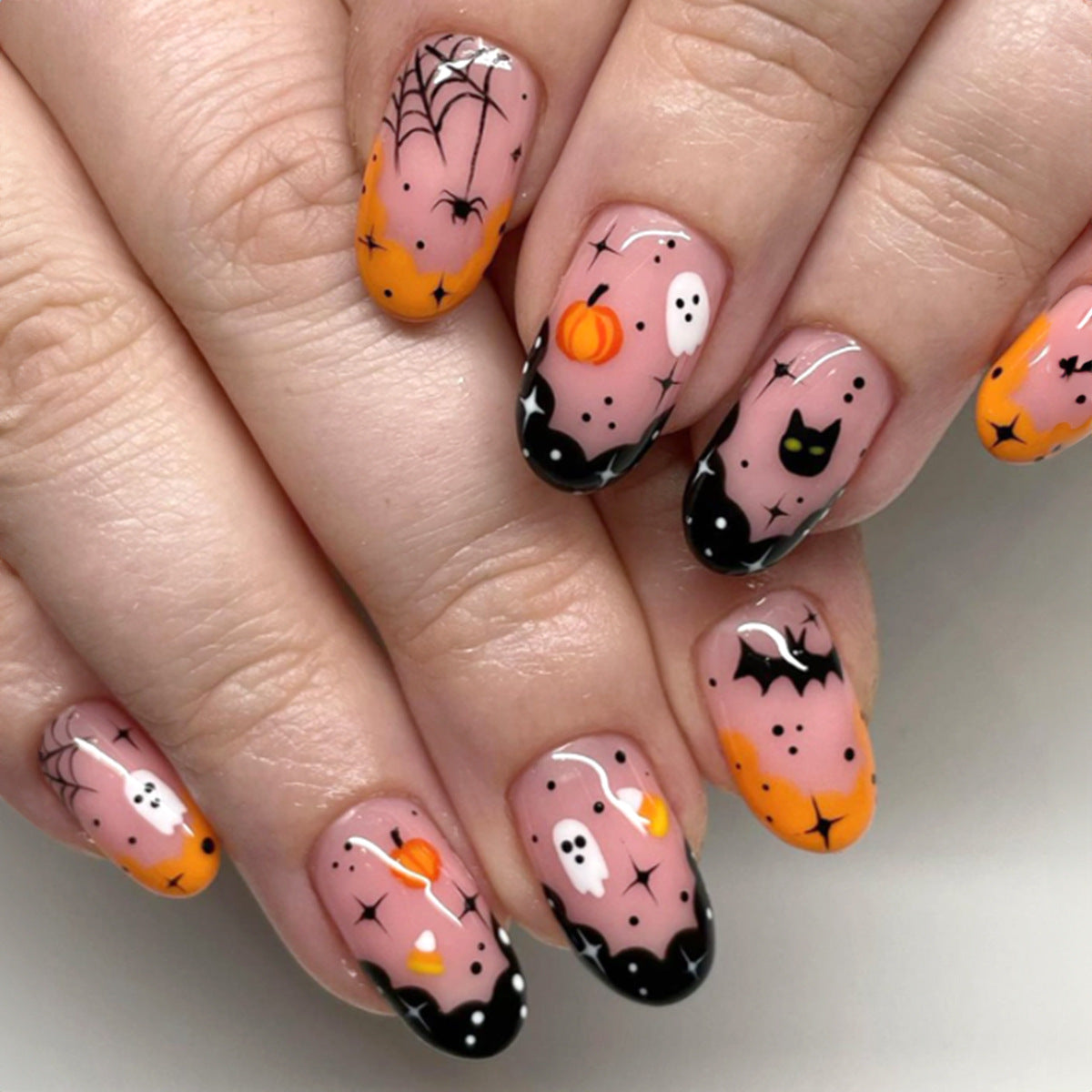Halloween Press-On Nails | Available in Unbekannt | Glue-Free Application in Minutes for Parties and Nights Out