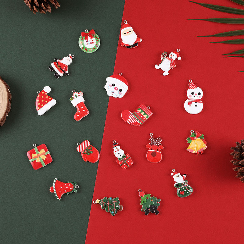 Mini Santa Charm Ornament with a Hanging Loop | Tree, Wreath and Gift Wrap Christmas Decorations | Lightweight, Durable