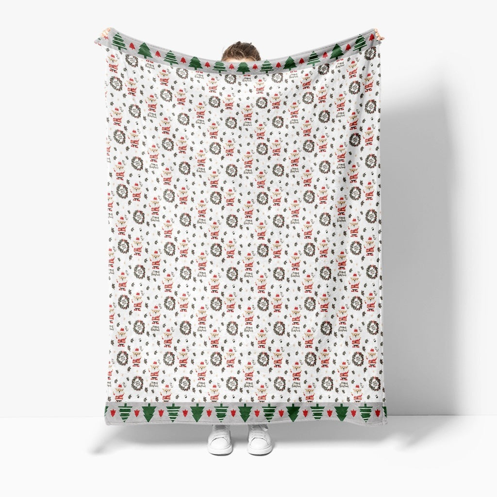 Christmas Blanket with Gingerbread Men and Candy Canes | Ultra-Soft Festive Throw for Cold Evenings | Three Designs