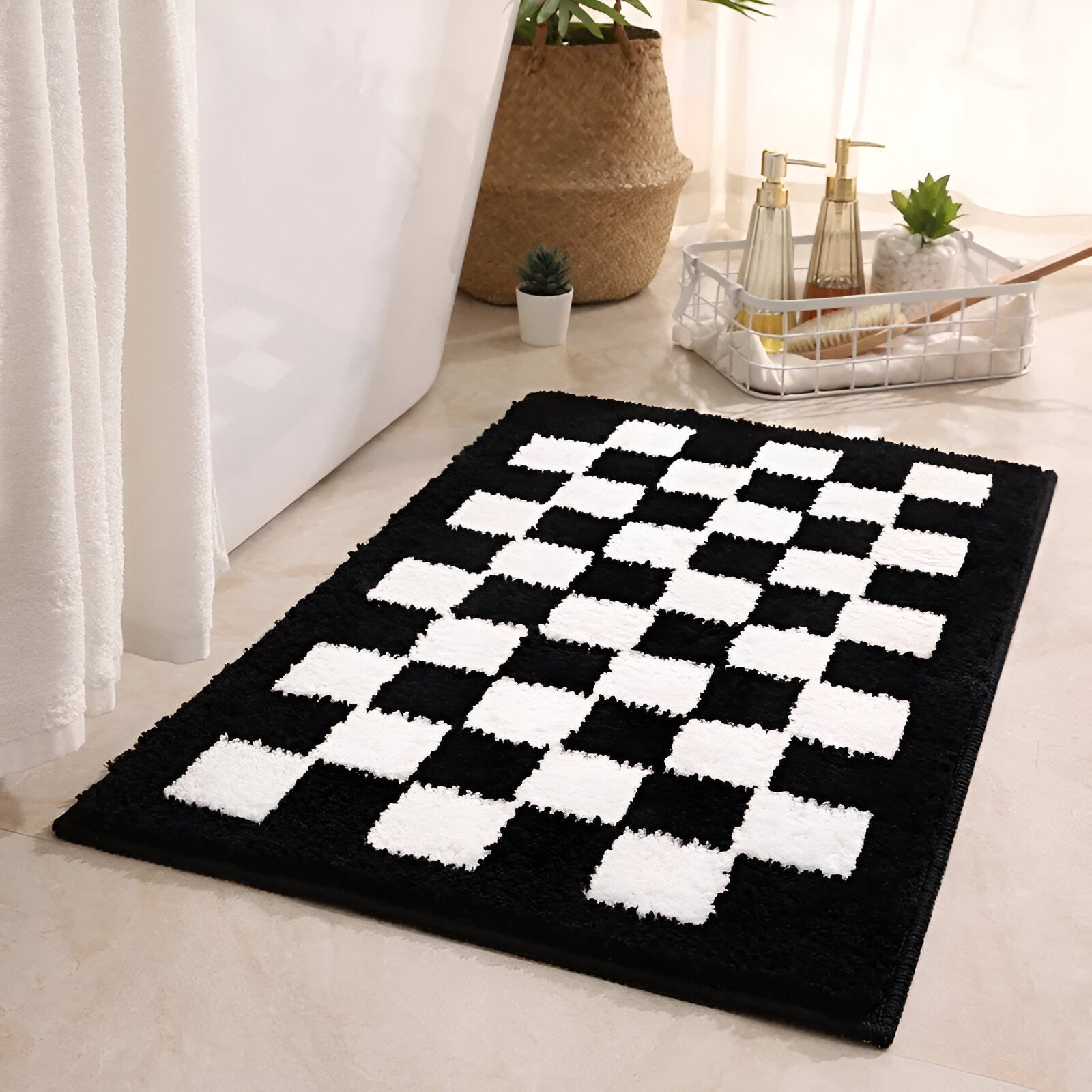 Plush Checkered Microfiber Bath Mat Black and White