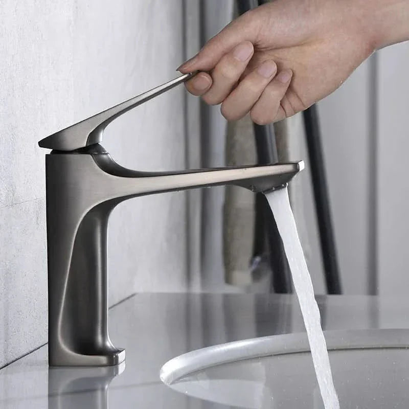 Metal Bathroom Faucet Single Handle