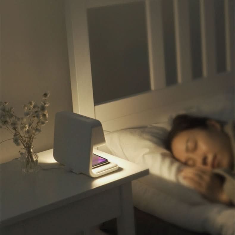 KLARBLICK - Clear LCD Alarm Clock with Dimmer Function product image