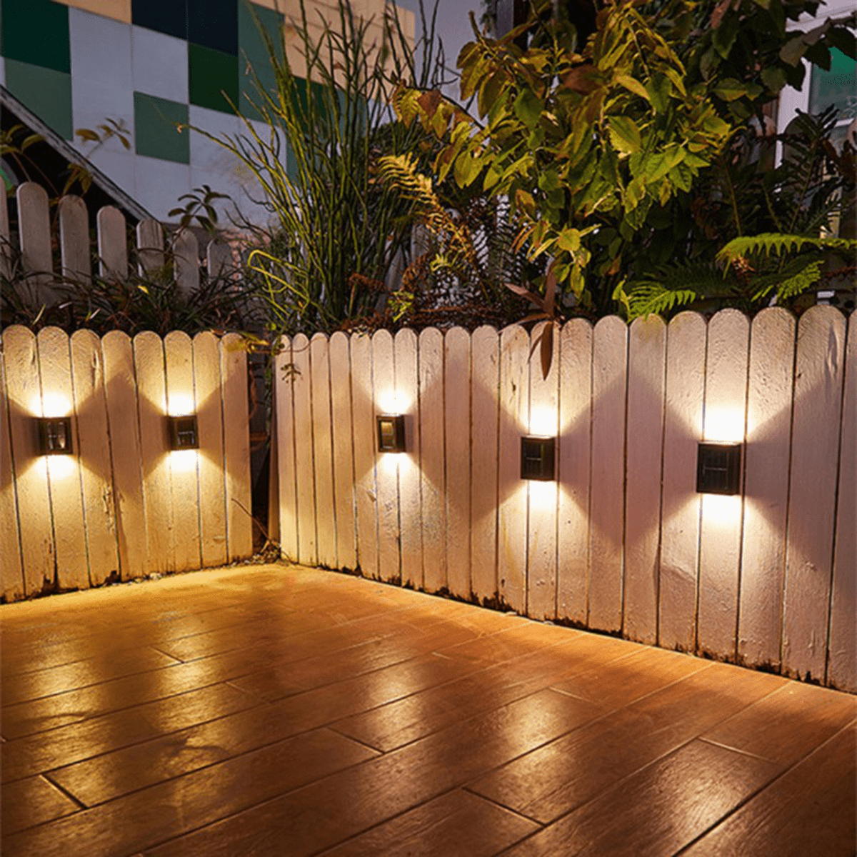 Solar Powered LED Outdoor Wall Lights - IP65 Weatherproof