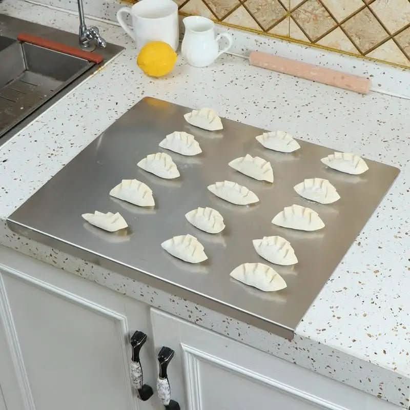 Stainless Steel Food Prep Board 15.7-19.7 In | Integrated Edge & Non-Slip Feet | 18/10 Steel Cutting Board for Kitchen