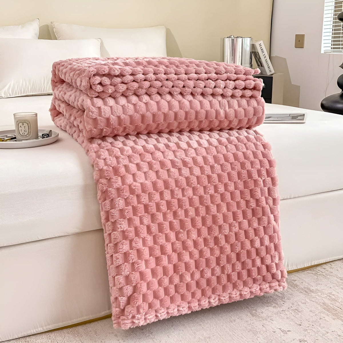 Soft Microfiber Throw for Sofa or Bed | Lightweight Warm Blanket in Seven Colors | Six Sizes Up to 200 x 230 cm