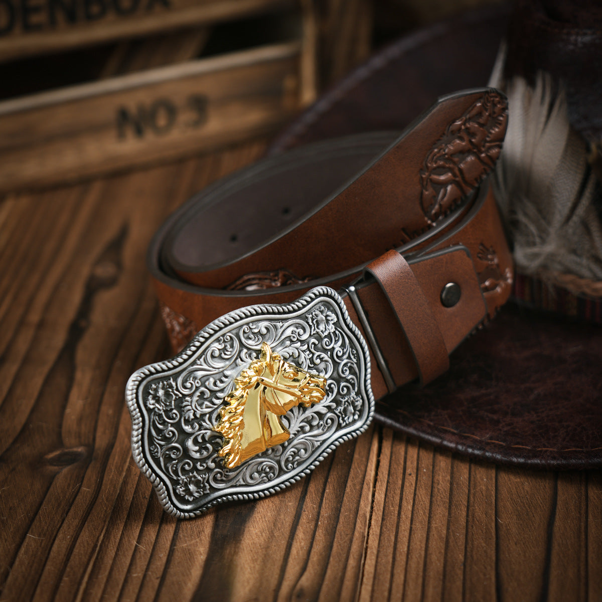 Western Style Belt for Him in Vegan Leather | Floral, Horse Head or Bull Buckle | Tooled Strap for Jeans and Chinos