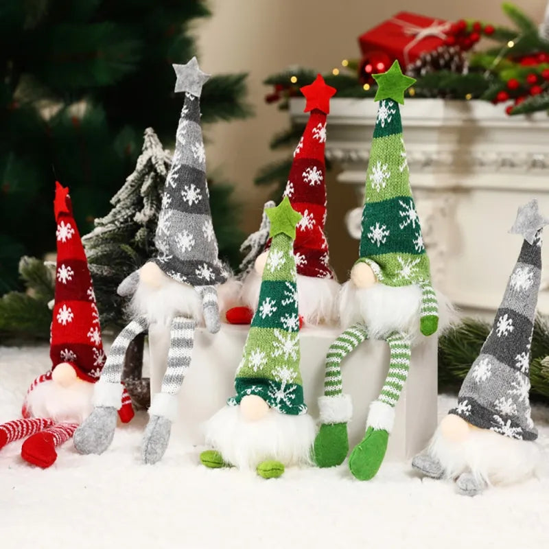 Light-Up Christmas Doll with Long Hat and Warm Glow | Soft Fabric Figurines in Green, Grey or Red | Indoor Decor