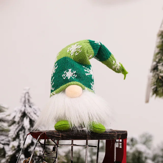 Light-Up Christmas Doll with Long Hat and Warm Glow | Soft Fabric Figurines in Green, Grey or Red | Indoor Decor