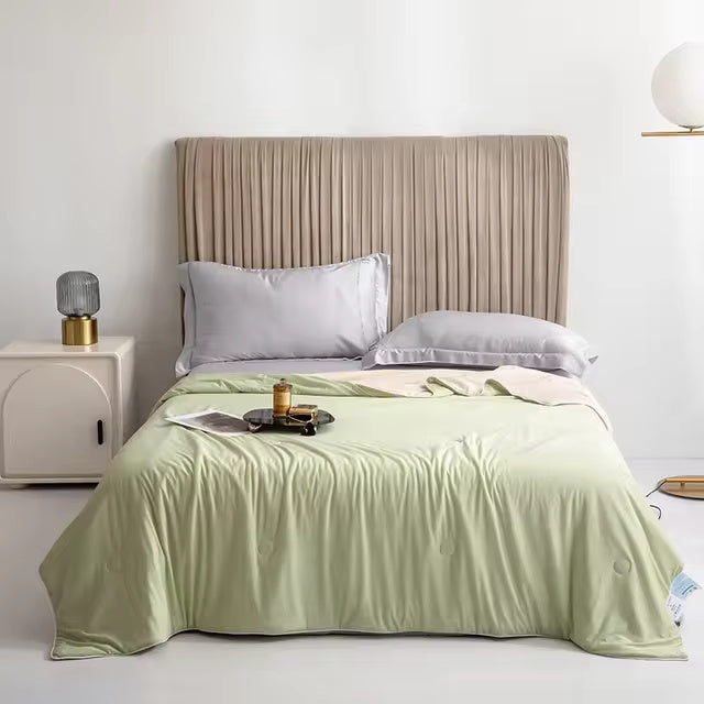 Cooling Blanket Lightweight Summer Bedding