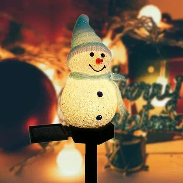 Solar Snowman Lamp for Garden and Patio | Outdoor Christmas Decorations Powered by the Sun | Festive Xmas Lights for Pathways