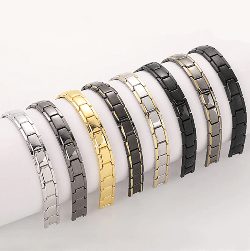Magnetic Stainless Steel Bracelet for Men and Women | 316L Link Band with Red and Silver Dots | 21 x 1.3 cm