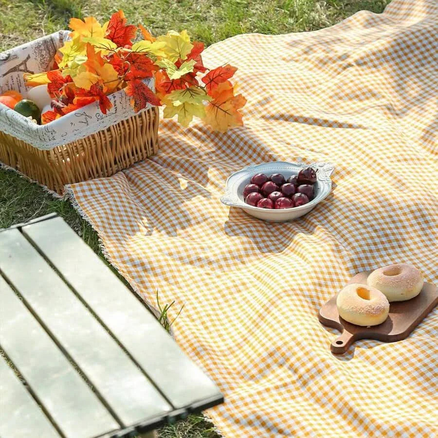 Quick-Dry Plaid Picnic Mat 39x59 to 94x59 In | 3 Colors | Lightweight Foldable Mat for Camping, Beach & Travel