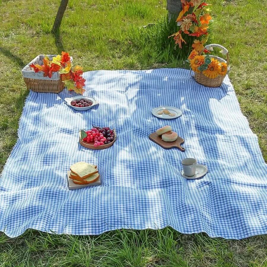 Quick-Dry Plaid Picnic Mat 39x59 to 94x59 In | 3 Colors | Lightweight Foldable Mat for Camping, Beach & Travel