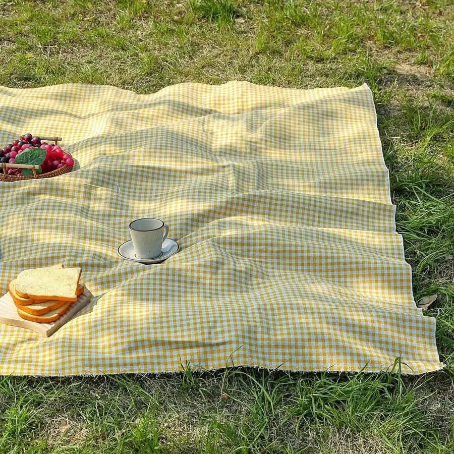 Quick-Dry Plaid Picnic Mat 39x59 to 94x59 In | 3 Colors | Lightweight Foldable Mat for Camping, Beach & Travel