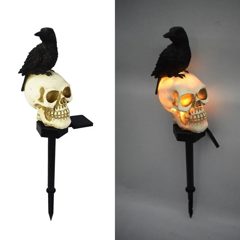 Solar Halloween skeleton head stake light in the look-left style