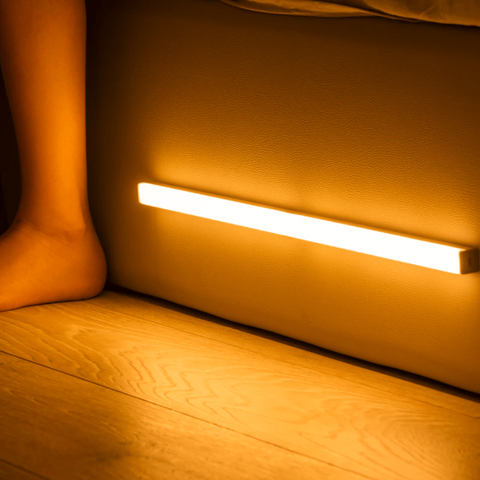 LUMISENSE BAR - Wireless LED Light Fixture with Motion Sensor & USB/AAA Power Supply product image