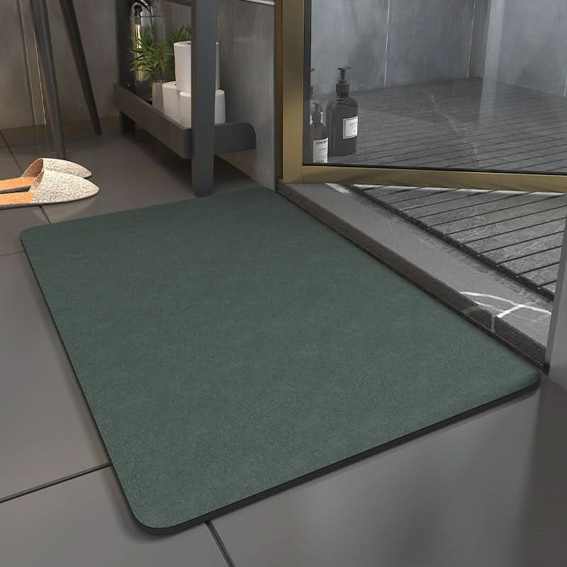 AquaGuard Bathroom Mat - Non-slip bath mat with quick-drying material