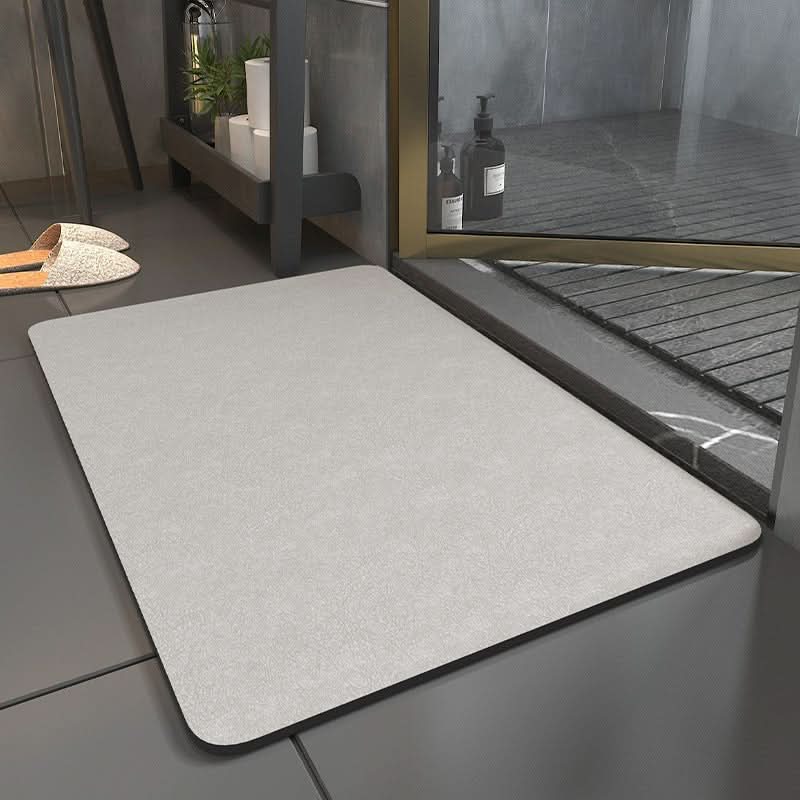AquaGuard Bathroom Mat - Non-slip bath mat with quick-drying material