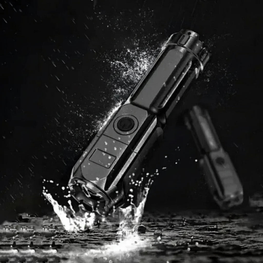 FLASHMAX - Powerful waterproof LED flashlight with ultra-strong long-range for outdoor and emergencies product image