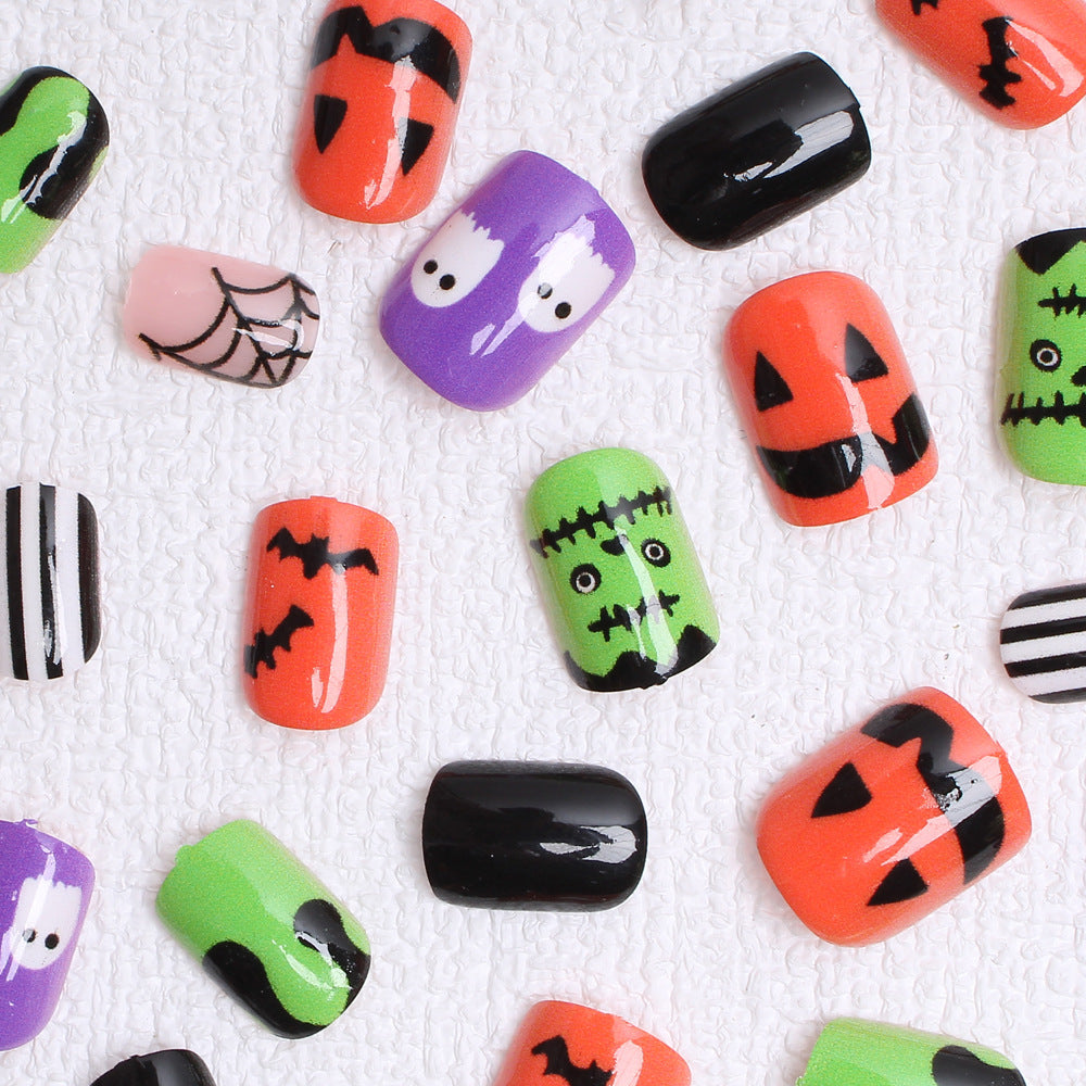 Halloween 3D Press-On Nails | Available in Transparent, Yellow | Glue-Free Application in Minutes for Parties and Nights Out