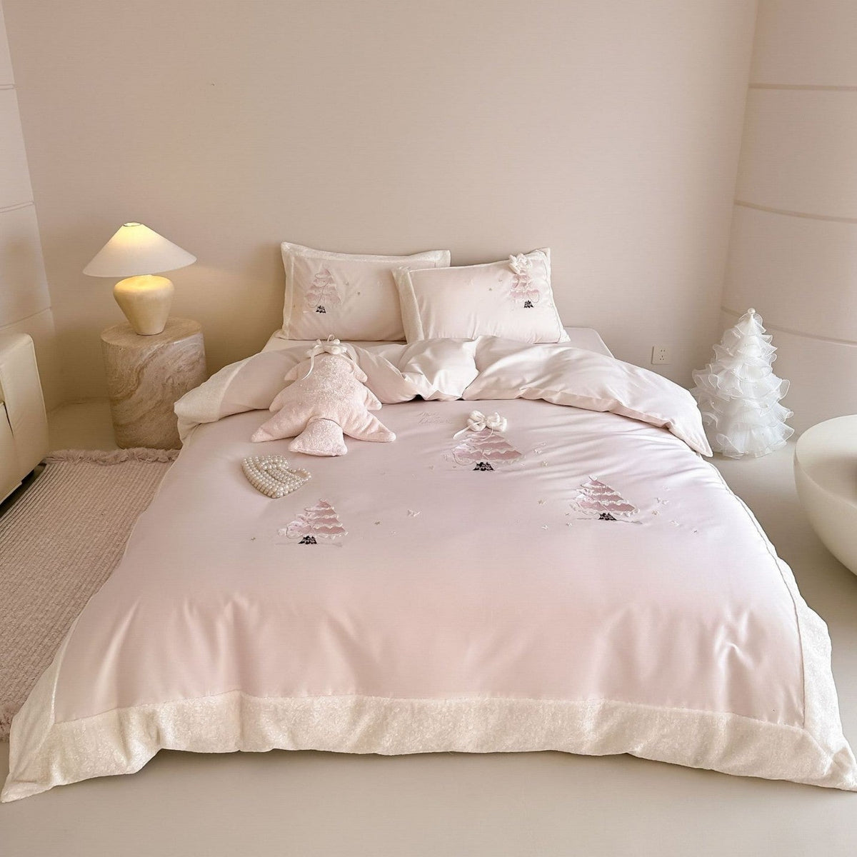 Kids Christmas Bedding Set with 3D Tree Applique | Velvet Trimmed Edges, Quilted Panels | Bedroom Duvet Cover and Pillowcases