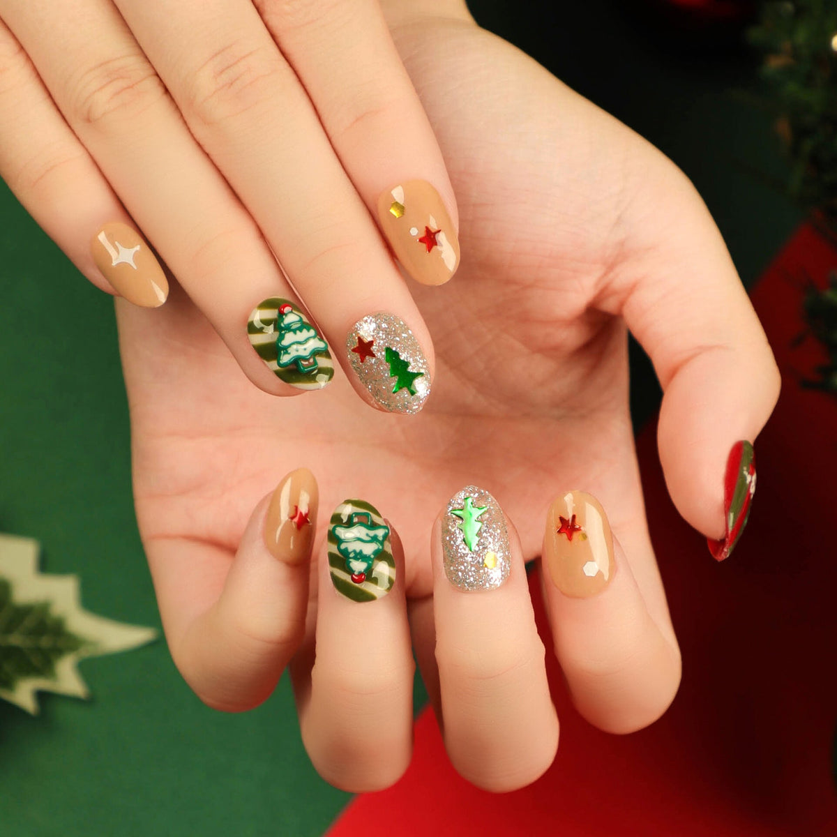 Christmas Nail Designs with Tree Patterns and Stars | Glittering Press On Tips for Festive Parties | Xmas Manicure Set