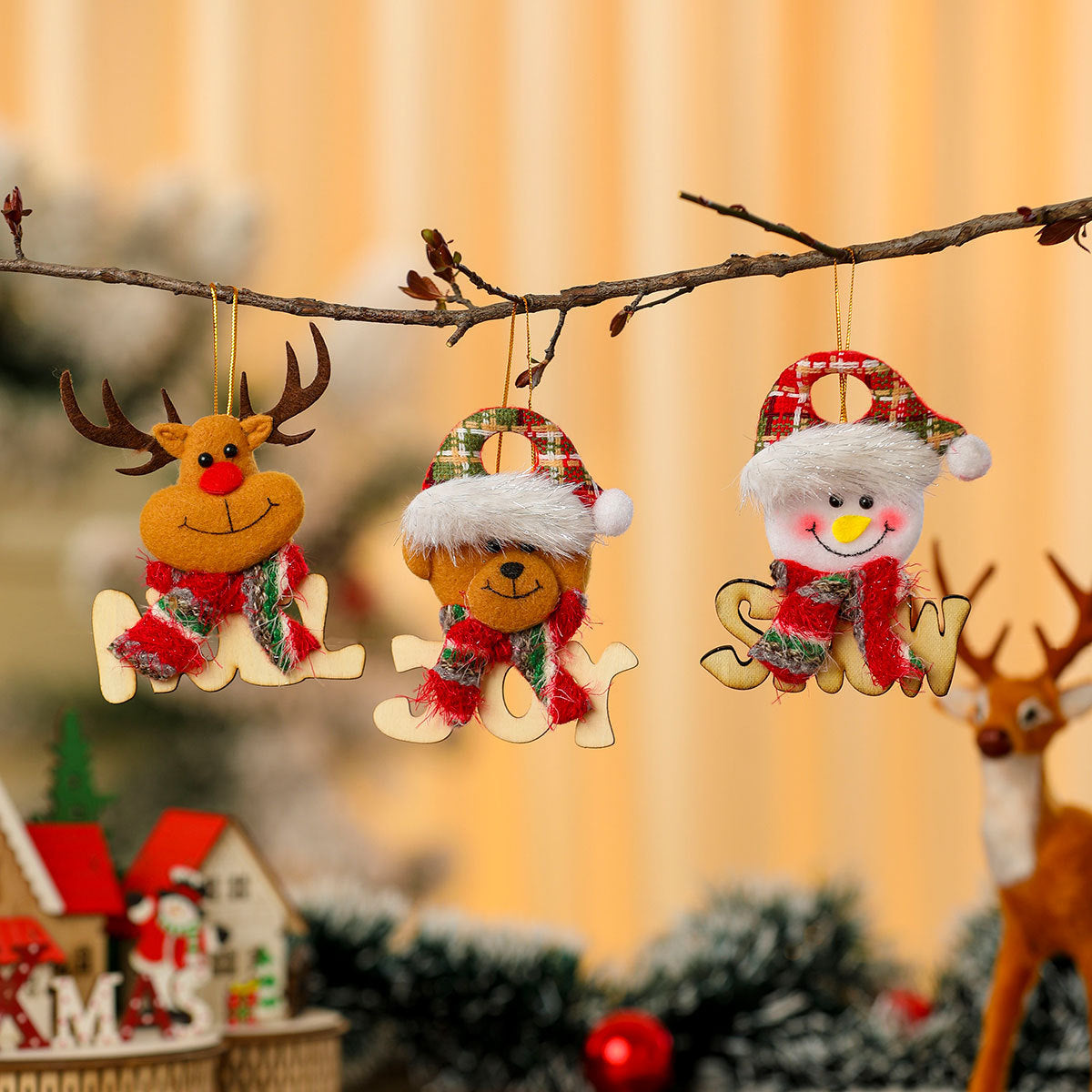 Snowman Ornaments for the Christmas Tree | Festive Hat and Scarf Details | Lightweight Build with a Sturdy Hanging Loop