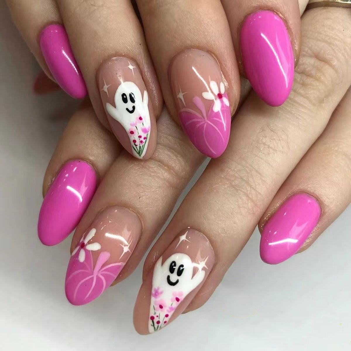 Halloween Ghost Press-On Nails | Available in White | Glue-Free Application in Minutes for Parties and Nights Out