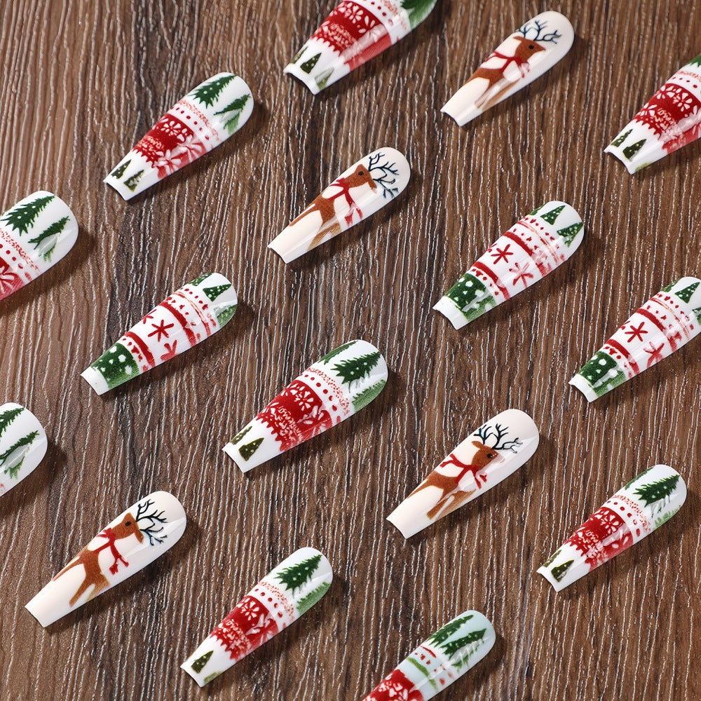 Christmas Fingernails with Tree and Reindeer Motifs | Set of 24 Press On Nails in White | Festive Xmas Manicure Kit