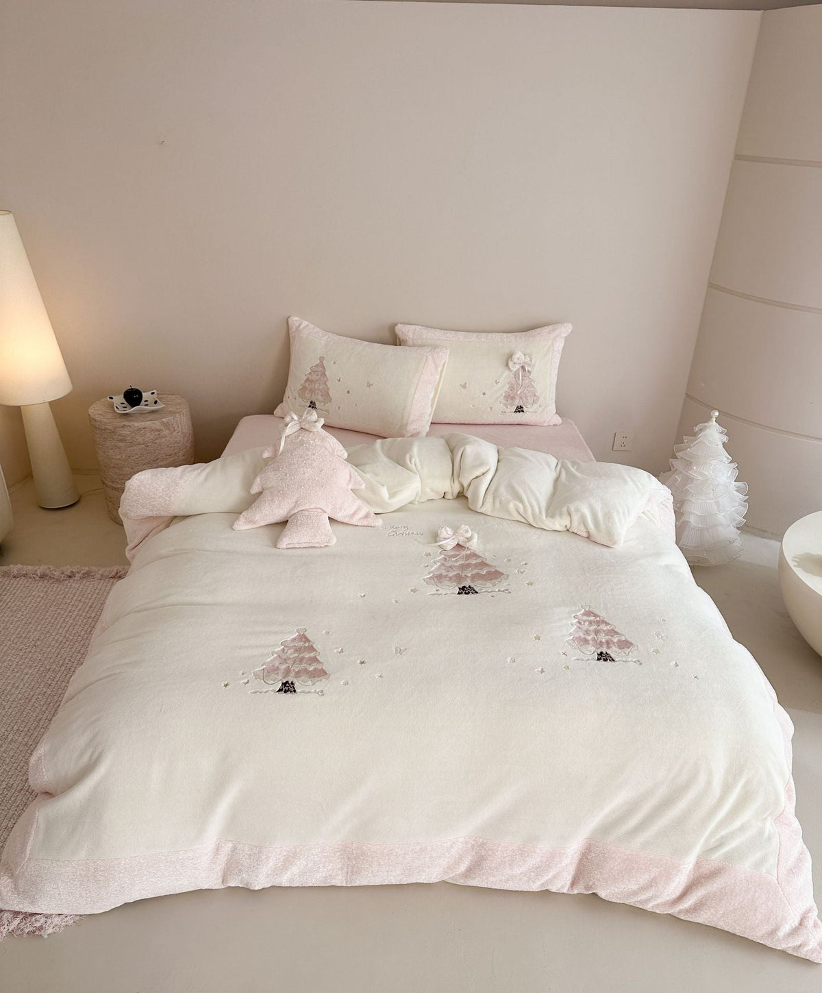 Kids Christmas Bedding Set with 3D Tree Applique | Velvet Trimmed Edges, Quilted Panels | Bedroom Duvet Cover and Pillowcases