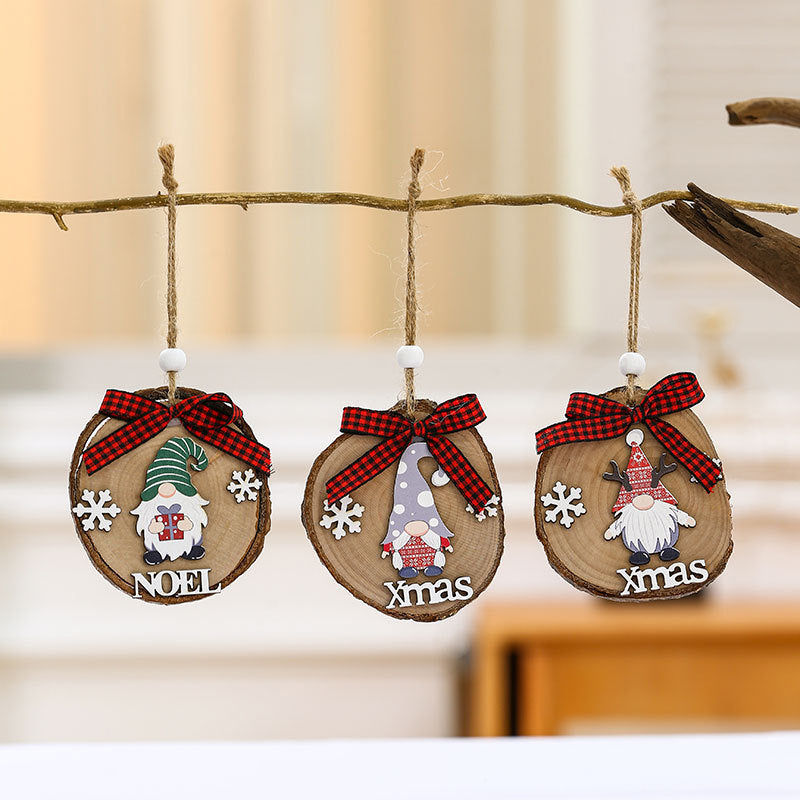 Wooden Gnome Ornaments with Xmas Lettering and Snowflakes | Jute Cord for the Christmas Tree or Door Handle | Plaid Bow