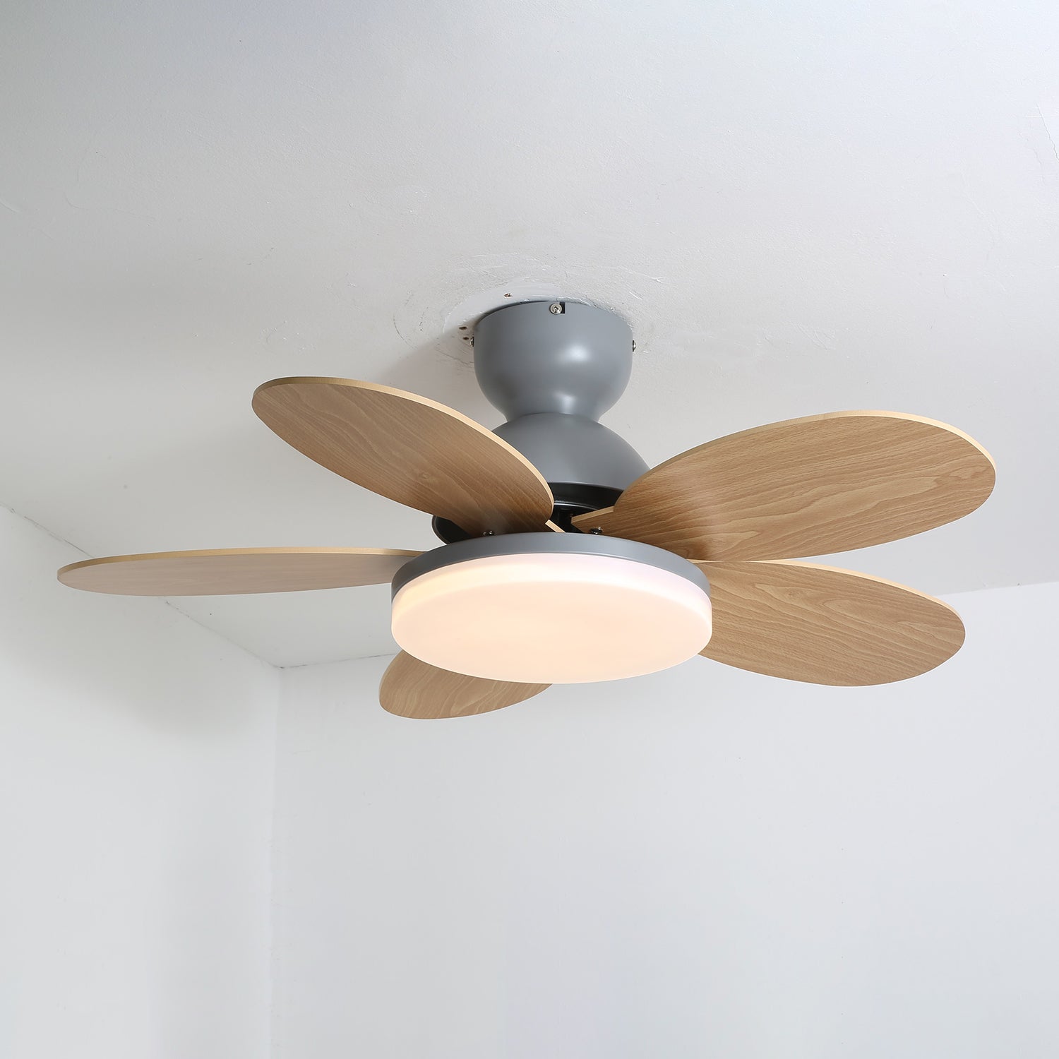 Petal-Style Ceiling Fan with LED Light