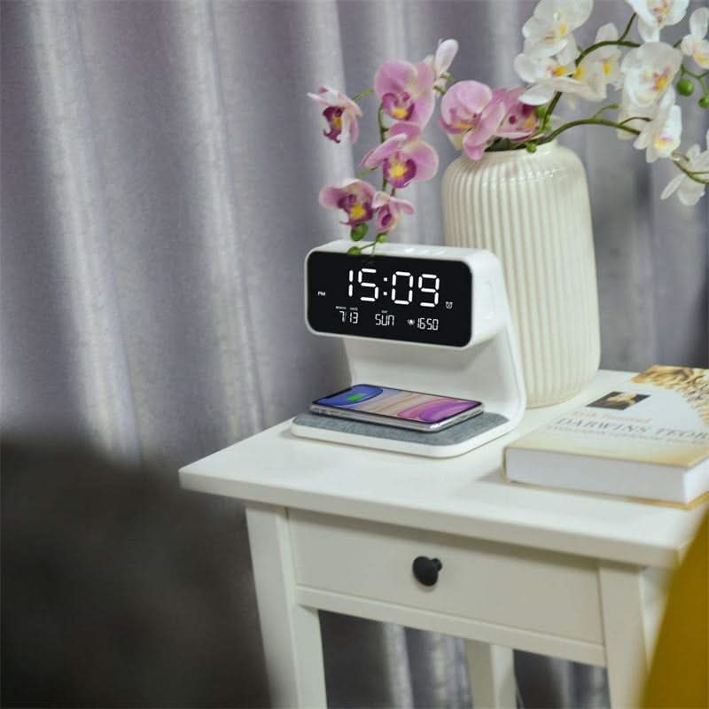 KLARBLICK - Clear LCD Alarm Clock with Dimmer Function product image