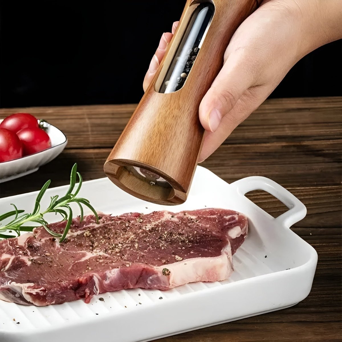 TABLEOAK – Elegant salt and pepper grinders made of wood for precise seasoning