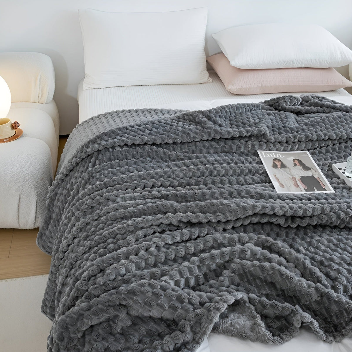 Soft Microfiber Throw for Sofa or Bed | Lightweight Warm Blanket in Seven Colors | Six Sizes Up to 200 x 230 cm