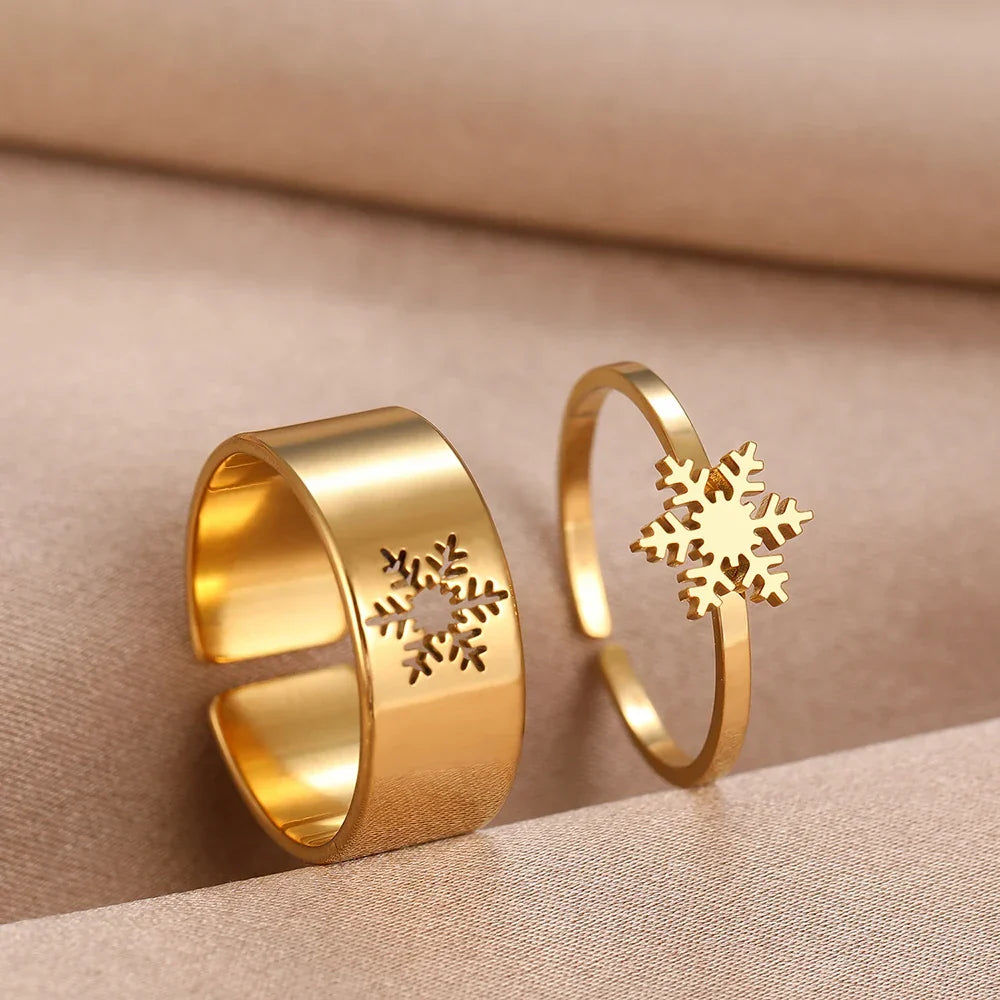 Christmas Snowflake Earrings | Gold-Plated 925 Silver Festive Jewelry | Lightweight Drops for Holiday Party Looks