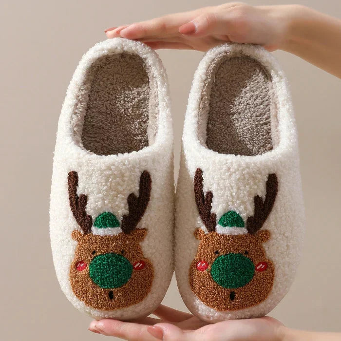 Reindeer Slippers in Soft Plush | Cosy Christmas House Shoes in Red or Green | Festive Holiday Gift for Warm Feet
