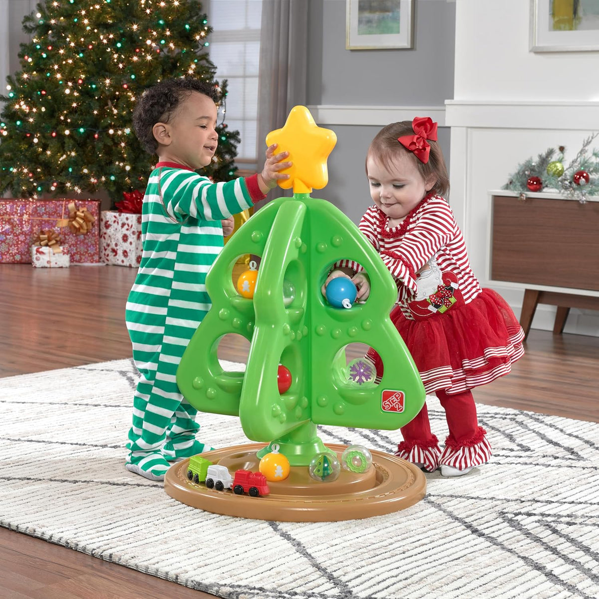 Interactive Christmas Tree Toy for Toddlers | Educational Xmas Play Set with Colourful Ornaments | Festive Gift from 1.5 Years