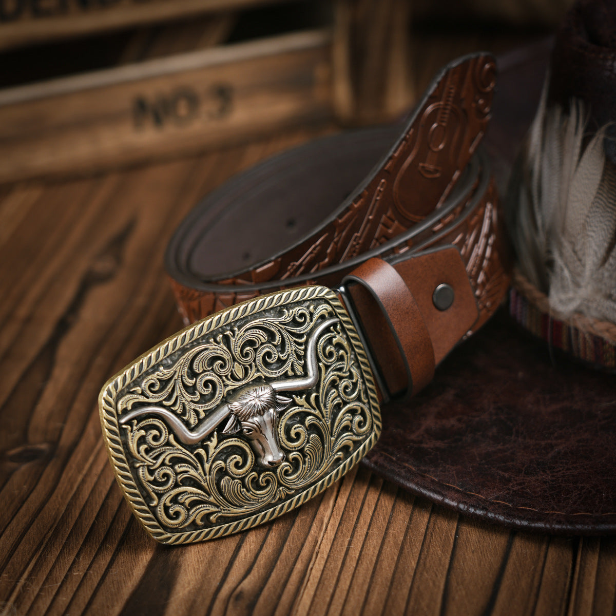 Western Style Belt for Him in Vegan Leather | Floral, Horse Head or Bull Buckle | Tooled Strap for Jeans and Chinos